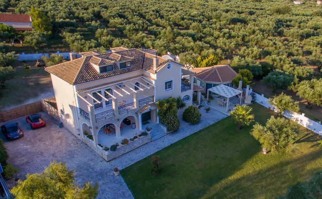 Eleni'S Family Villa Laganas Exterior photo
